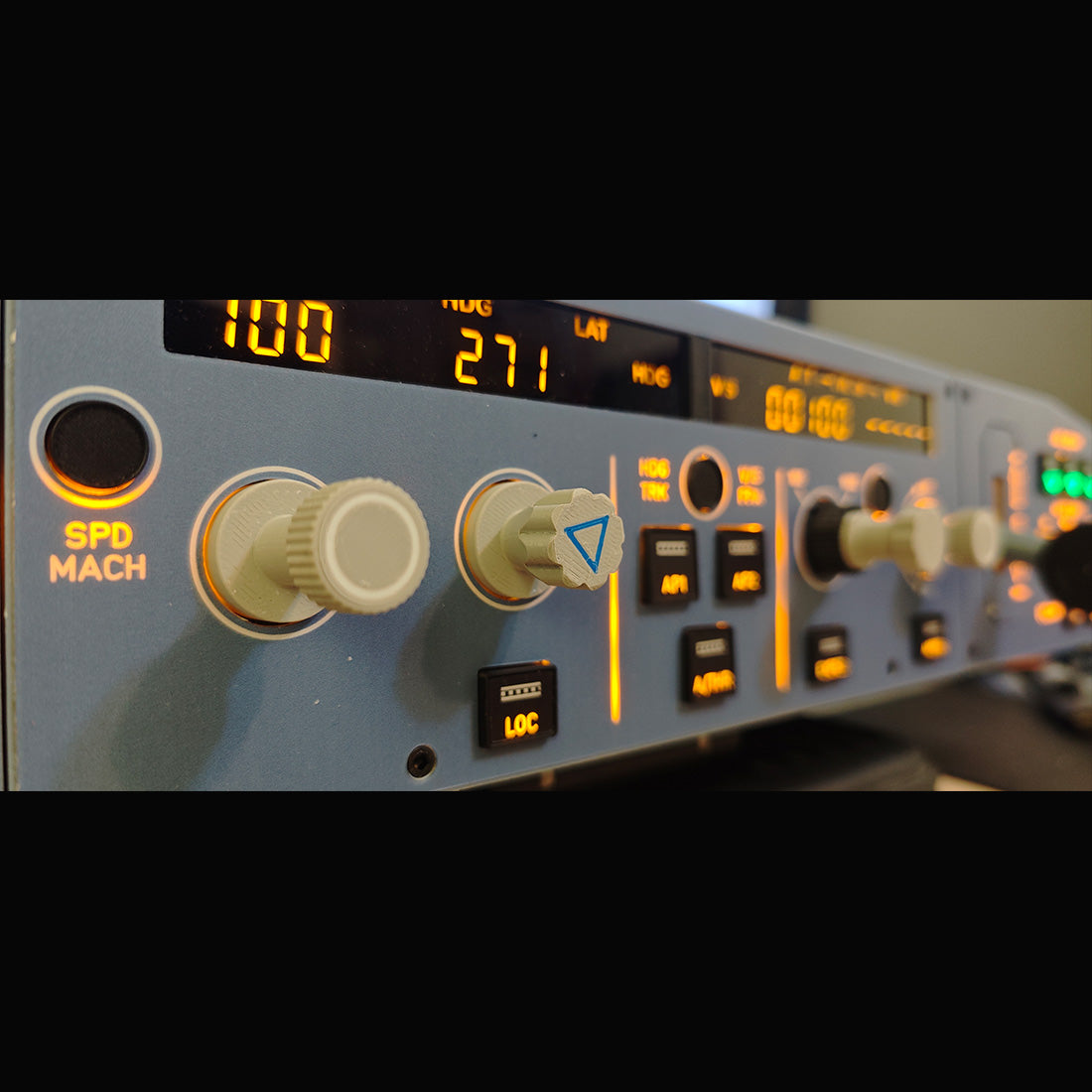 D108 All-in-One A32X Home Cockpit Panel - Integrated FCU+Left EFIS+ECAM/Gear/Auto-Brake Warnings for Windows MSFS2020/2024, X-Plane 12 (Fenix, FBW, Toliss)