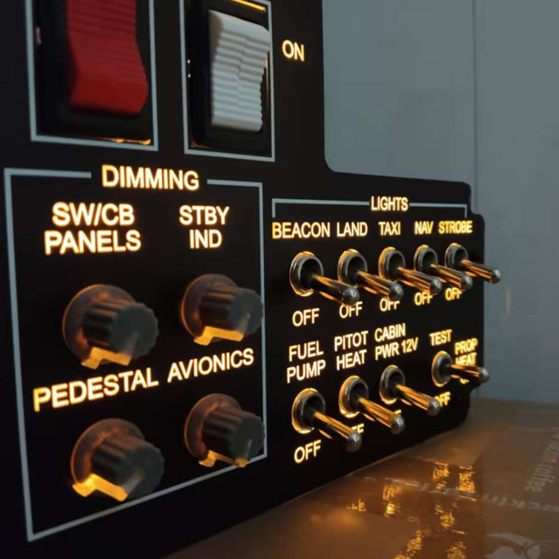 C172 flight simulator 1/1 light control switch panel