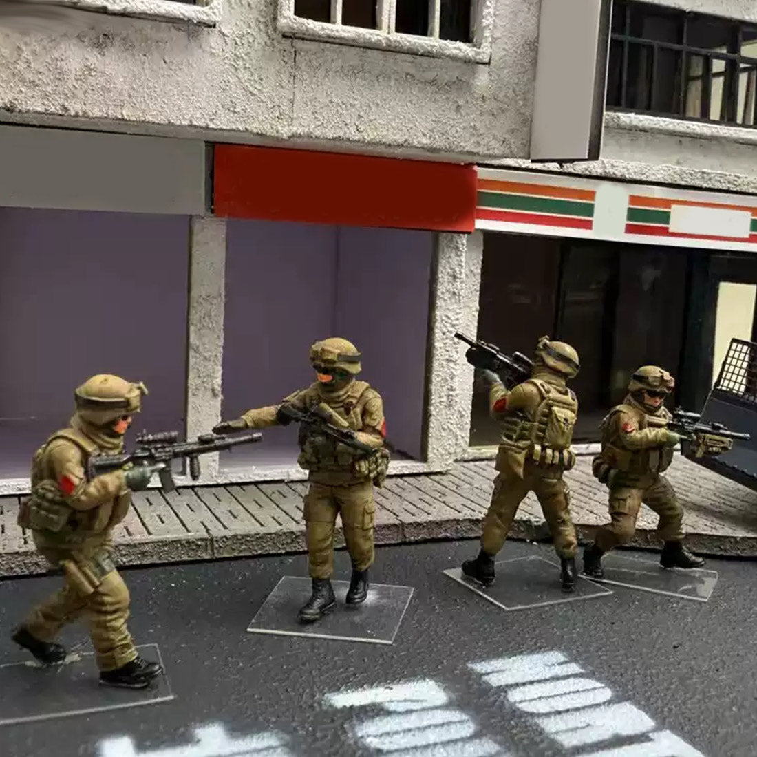 1/64 Scale Special Forces Figure Set