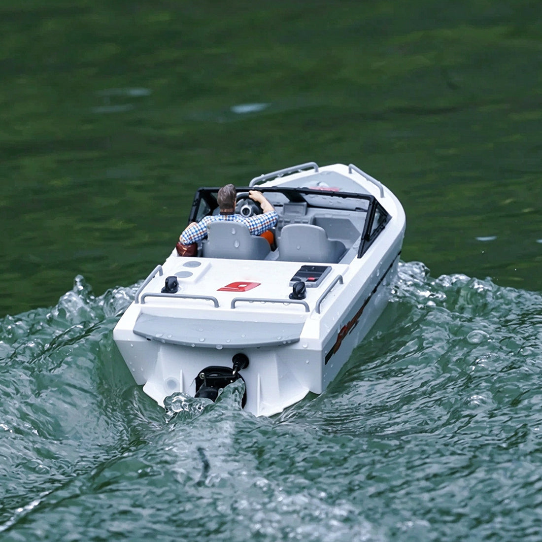 1/12 Scale 2.4G RC High-Speed Jet Boat