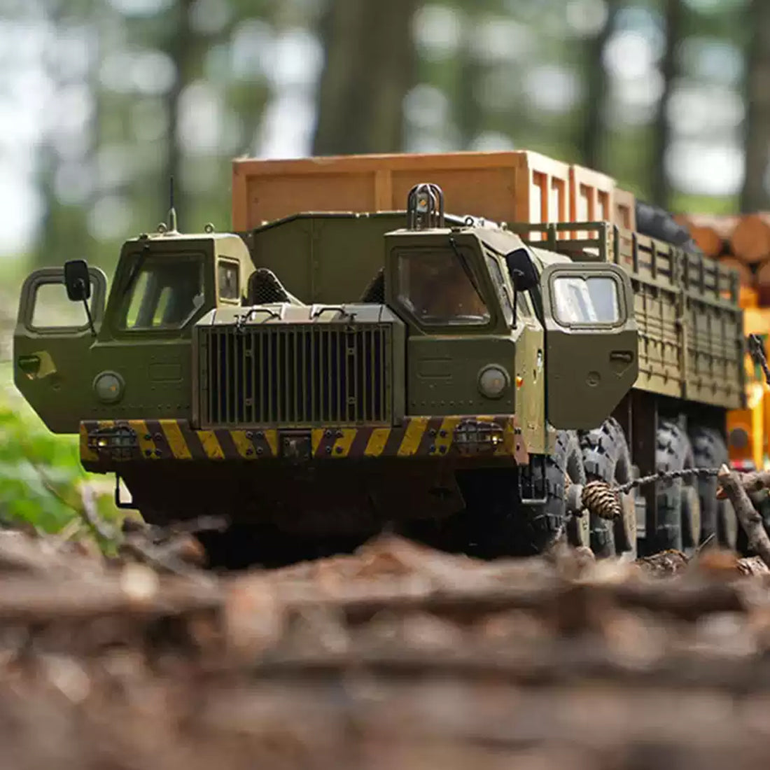 CROSSRC CC8 1/12 Scale 2.4G RC Heavy-Duty Fully Detailed 8x8 Off-Road Military Truck