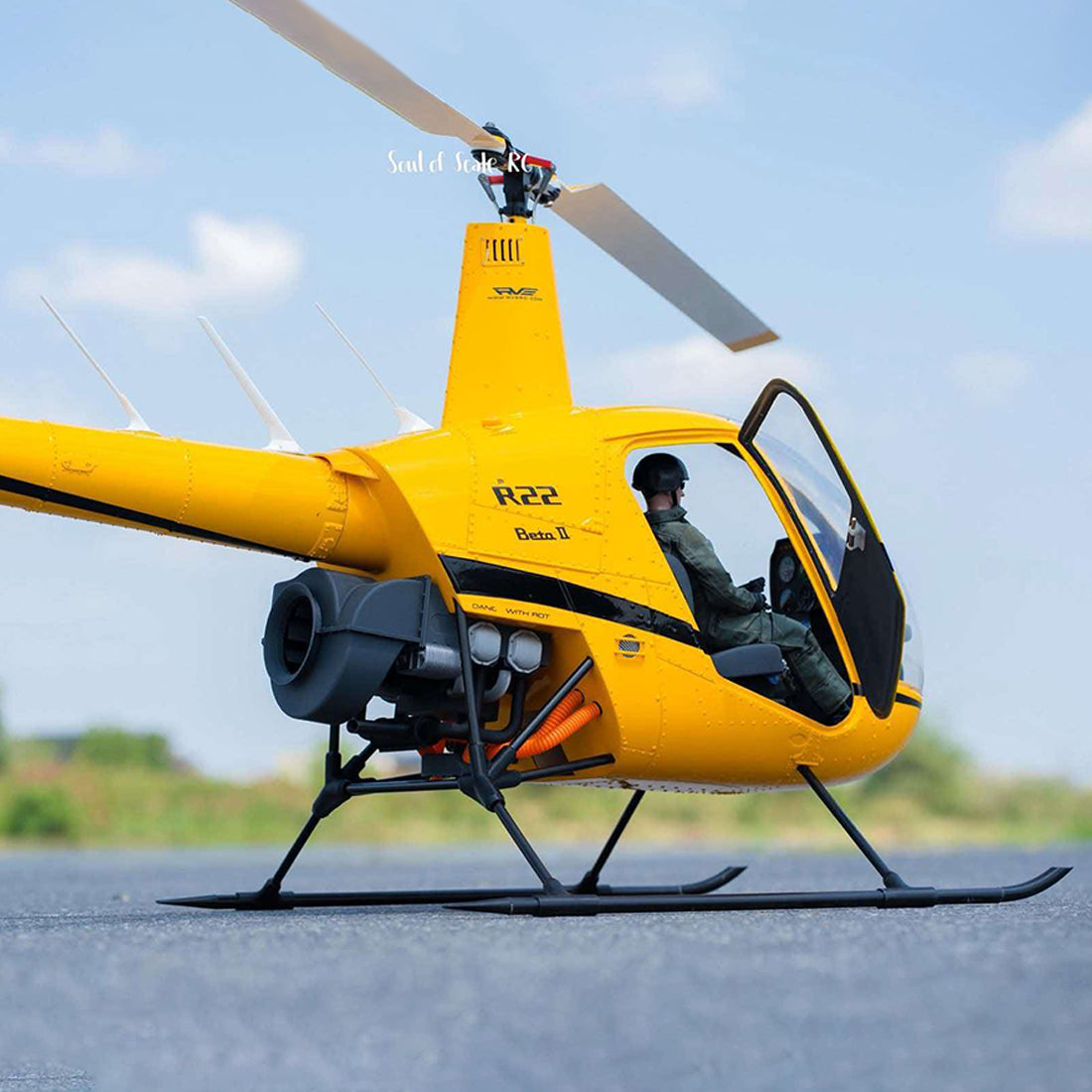 1:4.5 R22 Robinson 700 class RC realistic model airplane