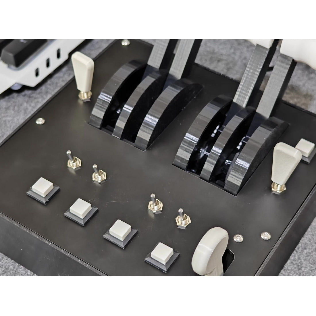 Four-Engine Basic Flight Simulator Throttle Valve