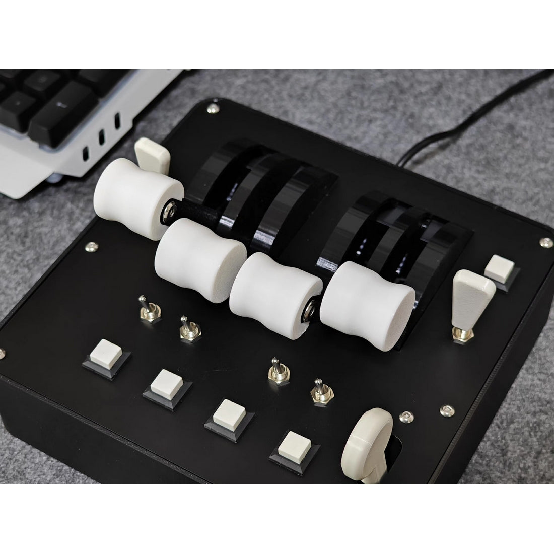 Four-Engine Basic Flight Simulator Throttle Valve