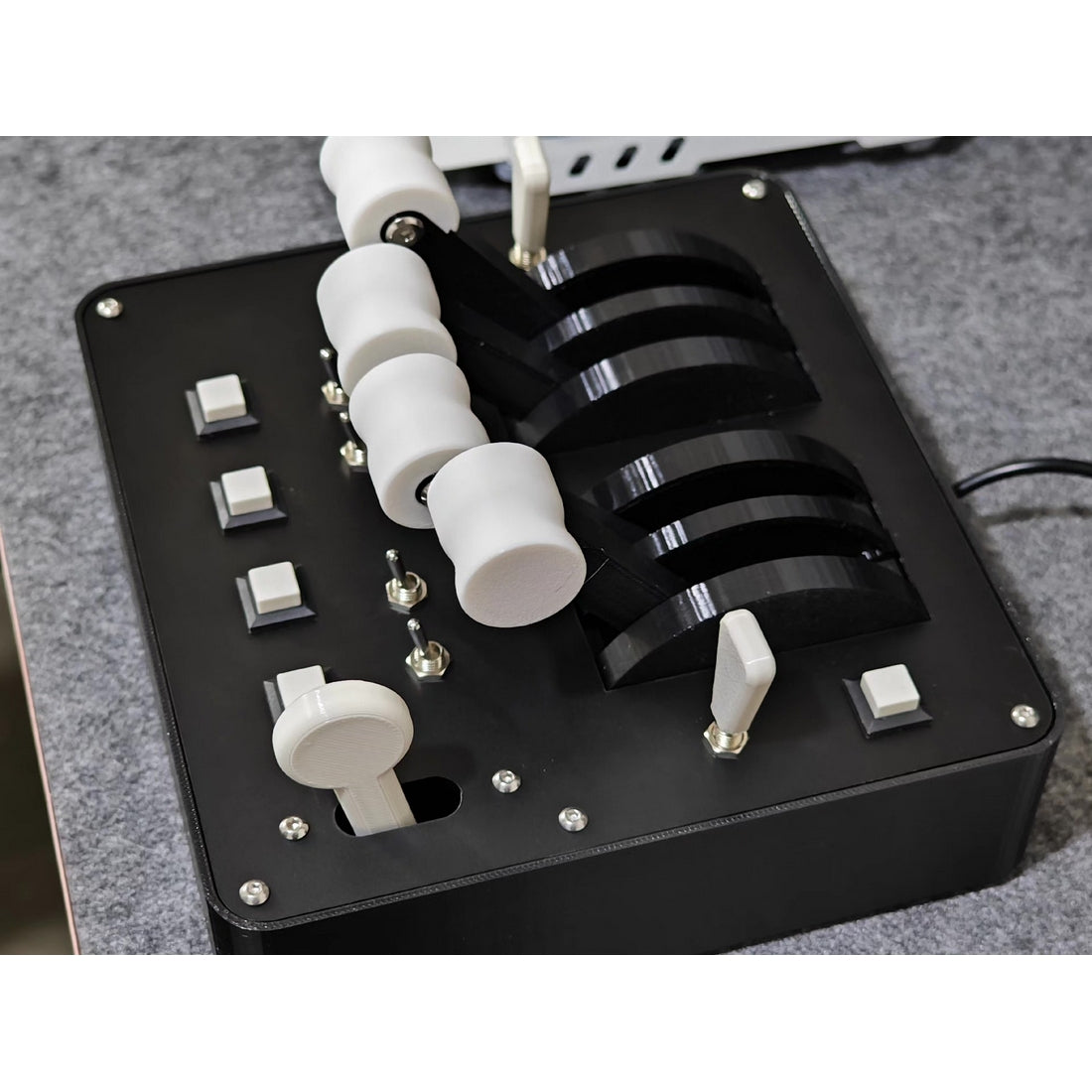 Four-Engine Basic Flight Simulator Throttle Valve