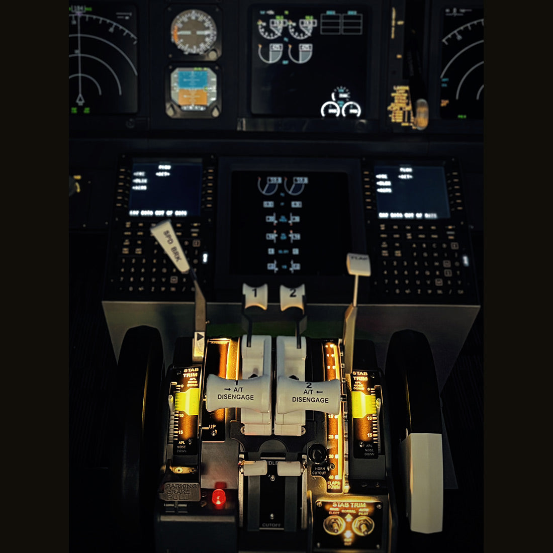 B737-800 Throttle-Quandrant for X-Plane 12, MSFS 2020/2024 - Compatible with Zibo737, PMDG737 (Painted Version)