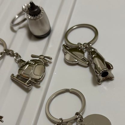 Aircraft-Themed Personalized Keychains Decorative Airplane Gift Ideas for Aviation Lovers