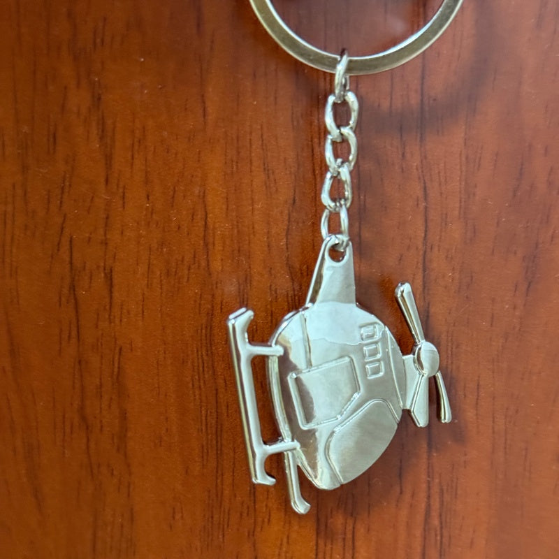 Aircraft-Themed Personalized Keychains Decorative Airplane Gift Ideas for Aviation Lovers